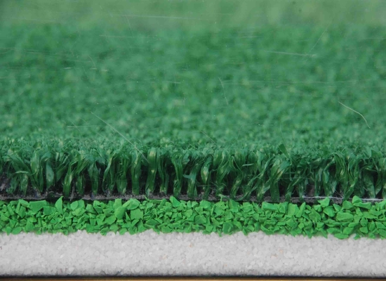 Grama artificial de apoio para golfe de PP 266 pontos/m para uso ao ar livre ou piso de casa com alta densidade