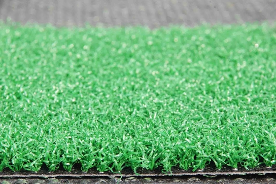 Grama artificial de apoio para golfe de PP 266 pontos/m para uso ao ar livre ou piso de casa com alta densidade