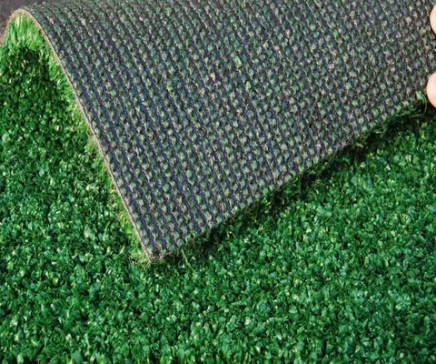 Grama artificial de apoio para golfe de PP 266 pontos/m para uso ao ar livre ou piso de casa com alta densidade