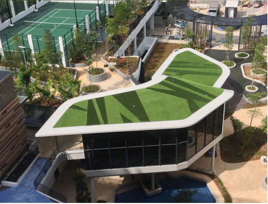 Baixa Manutenção Alta Permeabilidade Especificações Personalizáveis Grama Artificial para Parques Infantis e Jardins de Infância