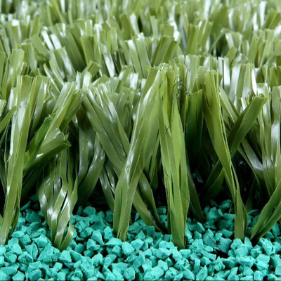 Futebol personalizável Astro Turf Grama 140 pontos / M Grama verde artificial 60mm Alturas de pilha