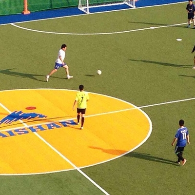55mm Alturas de pilha Futebol Cano Artificial Necessário para Enchimento Resistente a UV Água Permeável Cano Artificial Verde