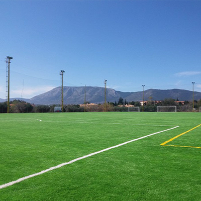Grama artificial de futebol de alto padrão 45mm 150 pontos/M Grama artificial verde escuro Baixa manutenção
