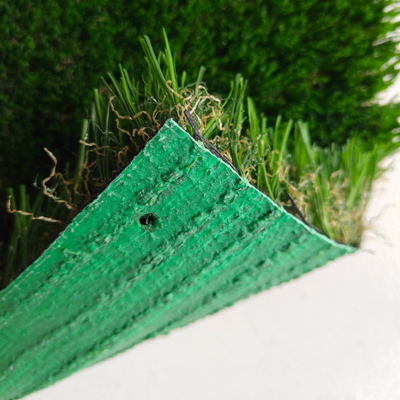 Área de Jogos Versátil Erva Artificial Resistente aos UV Para Paisagismo E Área de Jogos Com Látex Verde SBR