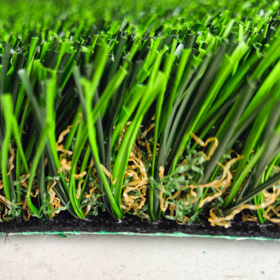 40mm Alturas de pilha Verde SBR Retalho de látex 4 cores Misturado Eco Amigável lazer Erva artificial