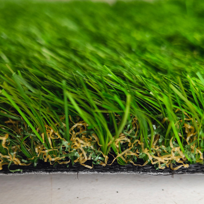 Grama artificial sem preenchimento ecológico de alta densidade de 40 mm com alta densidade de Dtex usada para locais esportivos