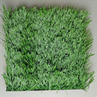 Multipurpose não-inchaço verde relva artificial esportiva 60mm resistente ao desgaste e fácil de instalar grama artificial