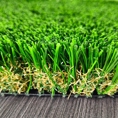 Grama de relva curva e reta de seda misturada 16200 Dtex Paisagem grama artificial para lazer e decoração com 45 mm de altura de pilha
