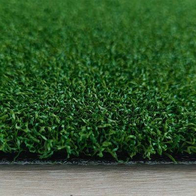 Relva artificial de golfe com alta densidade de altura de pilha de 17 mm e adesivo PU para putting greens sintéticos
