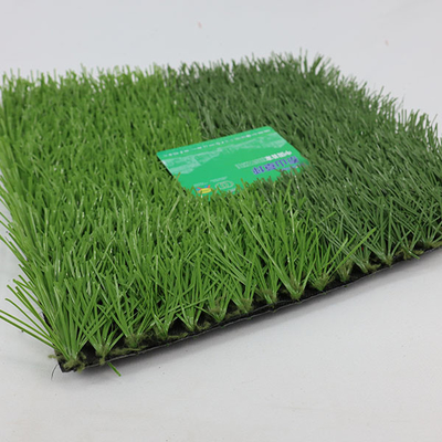 Campo de futebol de relva artificial de nylon de 50 mm Dtex elevado Densidade elevada
