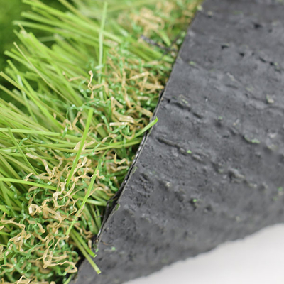 Custom Outdoor UV Resistente Tapete Natural Erva 43 mm Erva artificial Erva sintética de jardim Erva artificial para paisagem