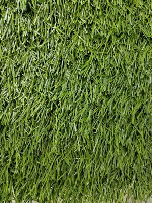 Turf Artificial para Futebol com Altura de Pelo de 40mm, Resistência UV e Baixa Manutenção para Estádios e Parques Infantis