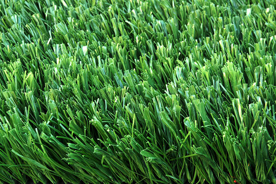 Grama artificial de futebol resistente a UV com 60 mm de altura de pilha e sem metais pesados para desempenho duradouro