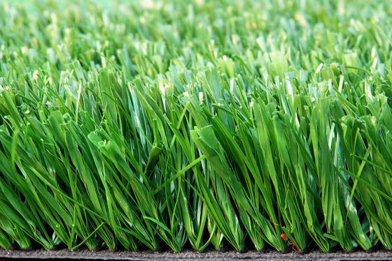 Grama artificial de futebol resistente a UV com 60 mm de altura de pilha e sem metais pesados para desempenho duradouro