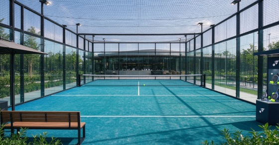 Grama Artificial para Padel Certificada FEP com Altura de Pelo de 12mm e Alta Densidade e Relva Sintética para Campos Profissionais