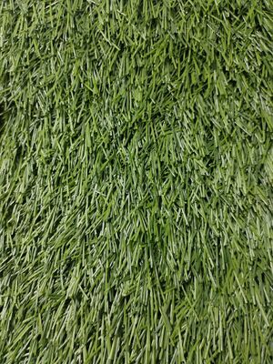 Gramado Artificial para Futebol com Altura de Pelos de 40mm, 12000 Dtex e Resistência UV para Quadras Esportivas